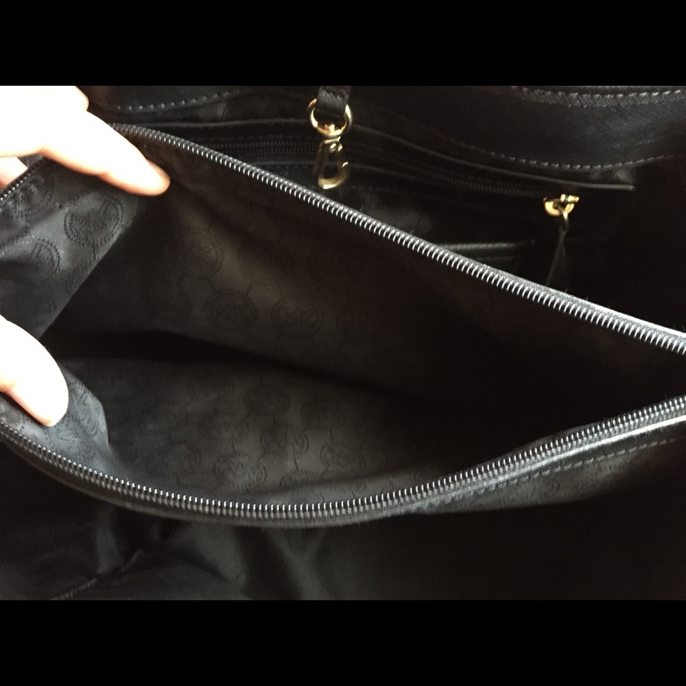 Medium tote - Picture 6 of 7